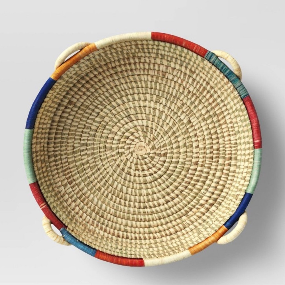 NWT threshold all about Africa woven bowl wicker natural hue multicolored - Picture 2 of 7